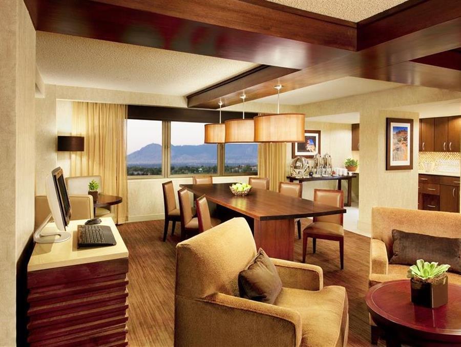 Sheraton Albuquerque Airport Hotel Esterno foto